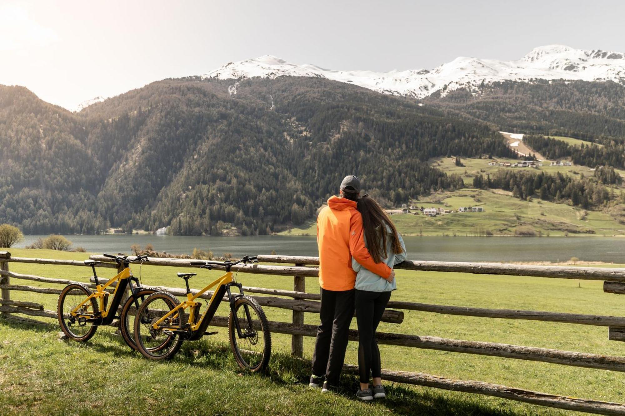 Gasthof Alpenrose San Valentino alla Muta Eksteriør billede